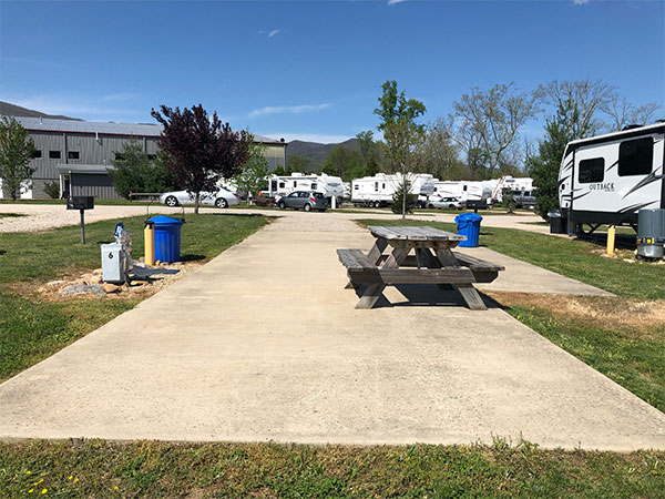 Welcome to East Tennesee RV Park! Welcome to East Tennesee RV Park!